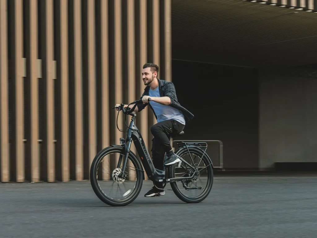 Velowave Breeze T Urban Ebike – 90 Mile Range, Step-Thru, Torque Sensor, Hydraulic Brakes